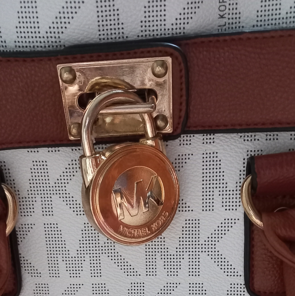 MK Bag - Picture 5 of 7